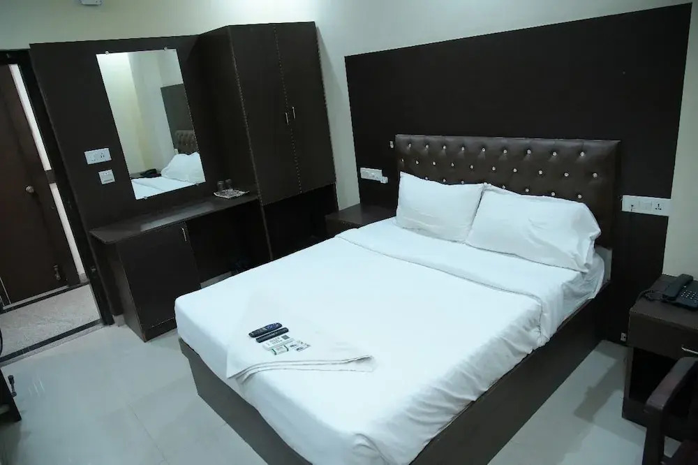 Pph Royal GS Comforts Opp Mall of Asia