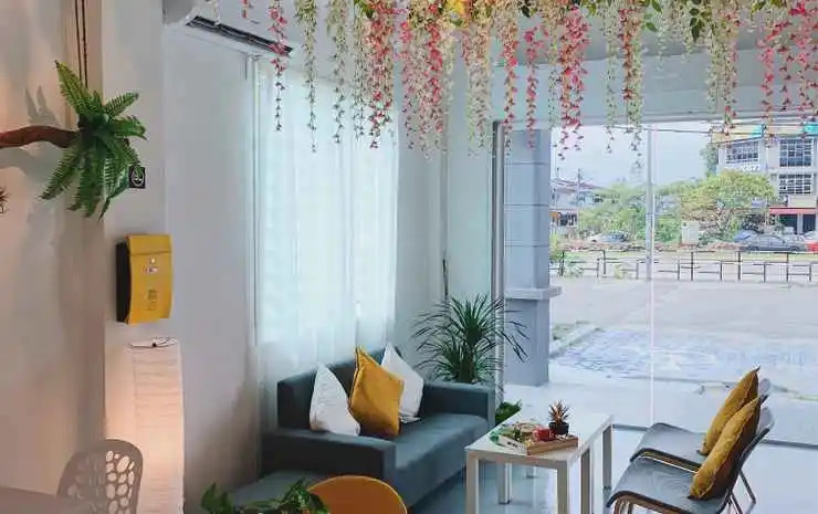 IMPRESS HOTEL