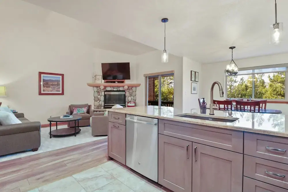 97 Lookout Ridge 2 Bedroom Townhouse