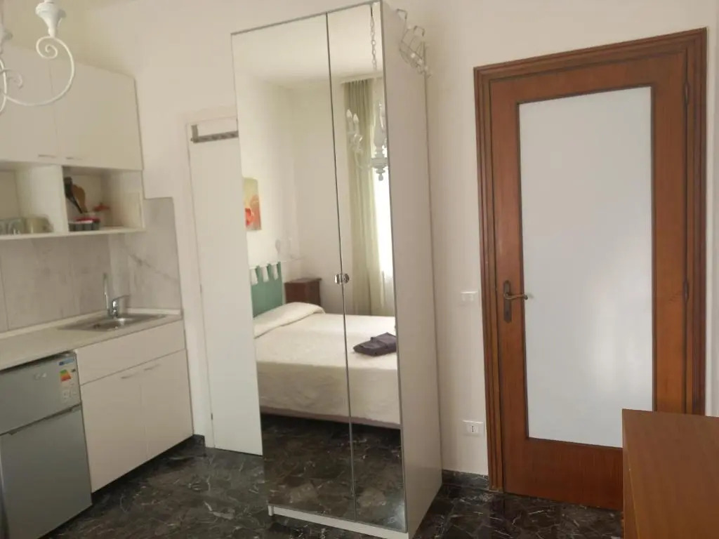 MinihouseLarissa diVerona