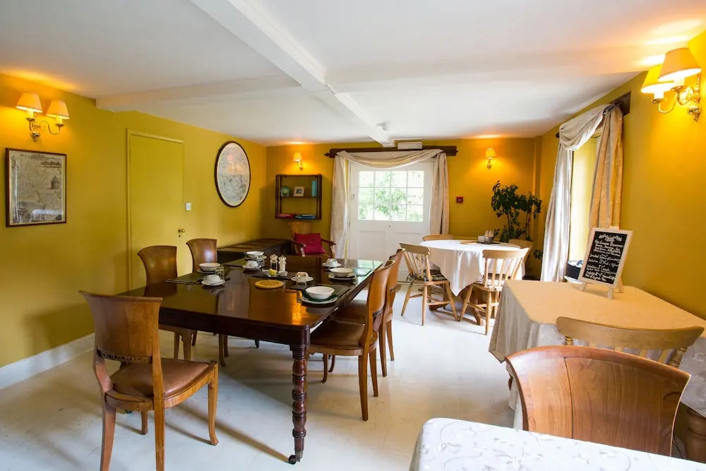 Gorselands Hall Bed and Breakfast