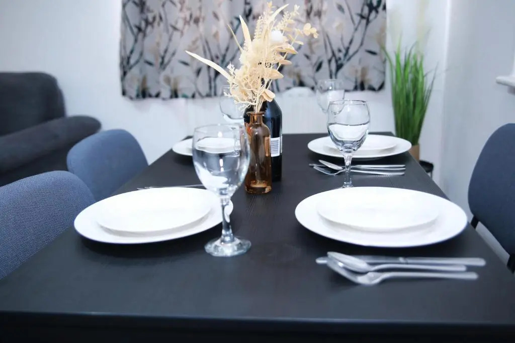 Lovely 2-bed Apartment in Harrow