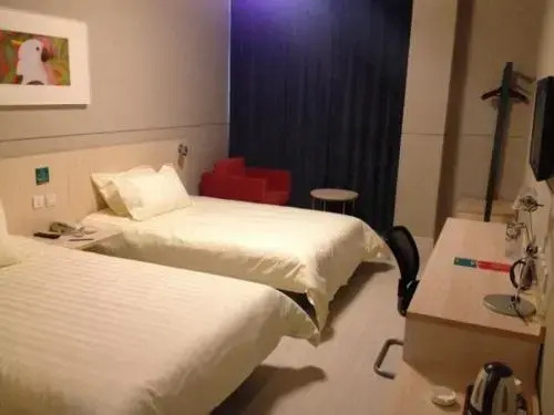 Jinjiang Inn Qianan Middle Yanshan Road Branch