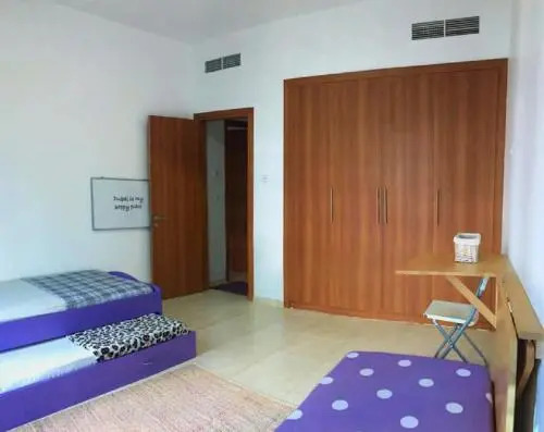 The Dubai Holiday Home, spacious 2 Bedroom Apartment, podium landscape view