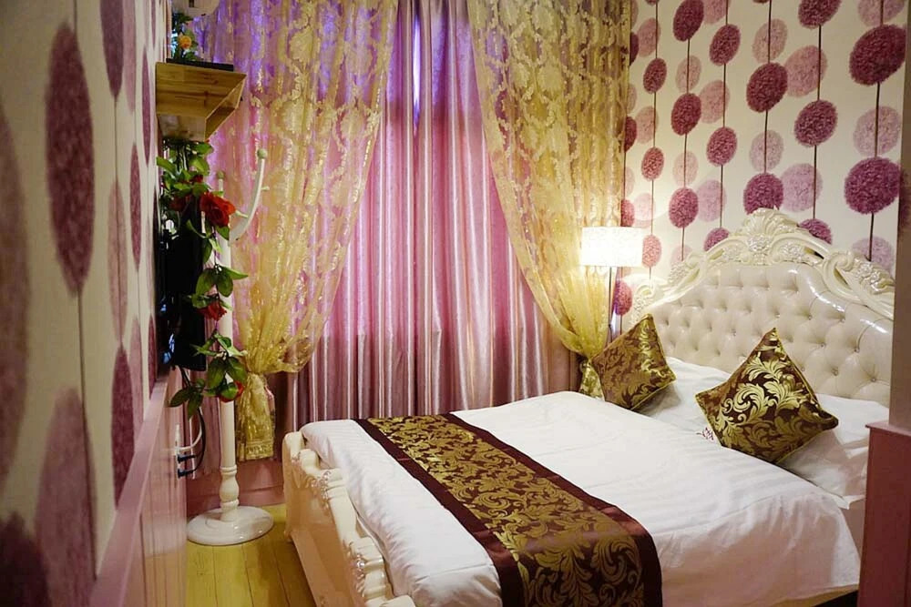 Wuzhen West Tale Theme Inn