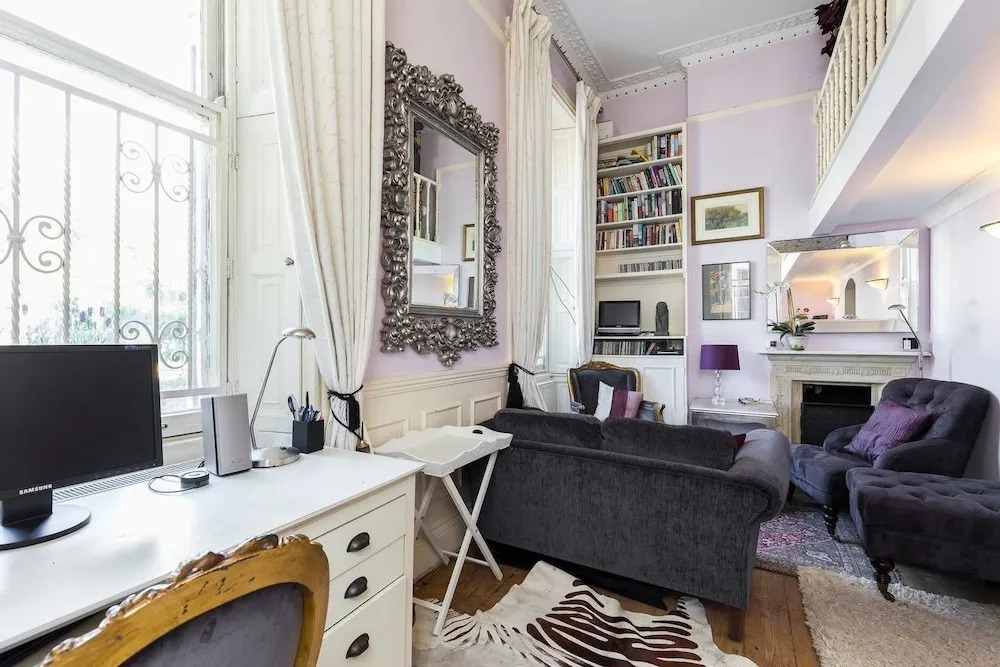 Cosy & Chic Nest 2min From Clapham Common Tube!
