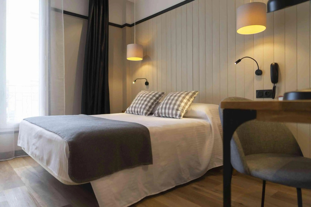 Hotel SUB