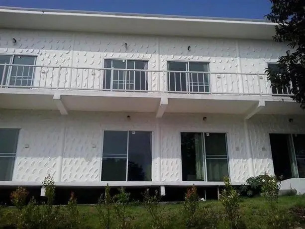 Whiterock resort