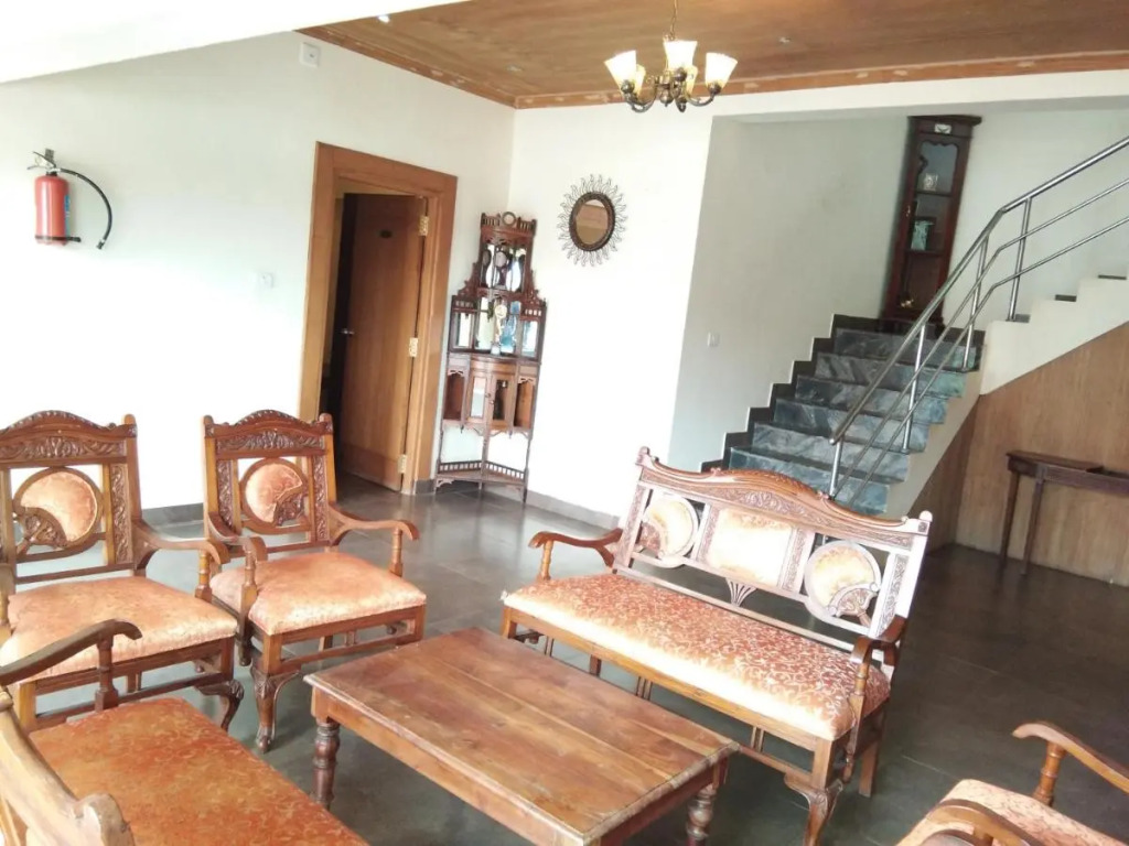 Berry Hills Resort