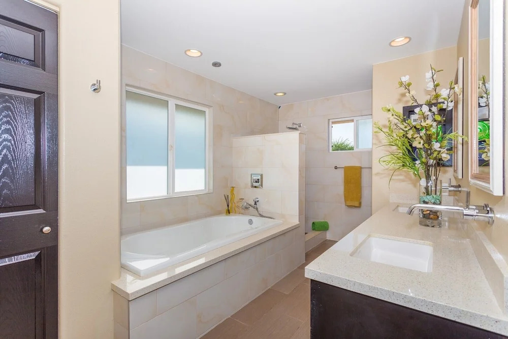 Hale Hookaana 3 Bedrooms 2 Bathrooms Home