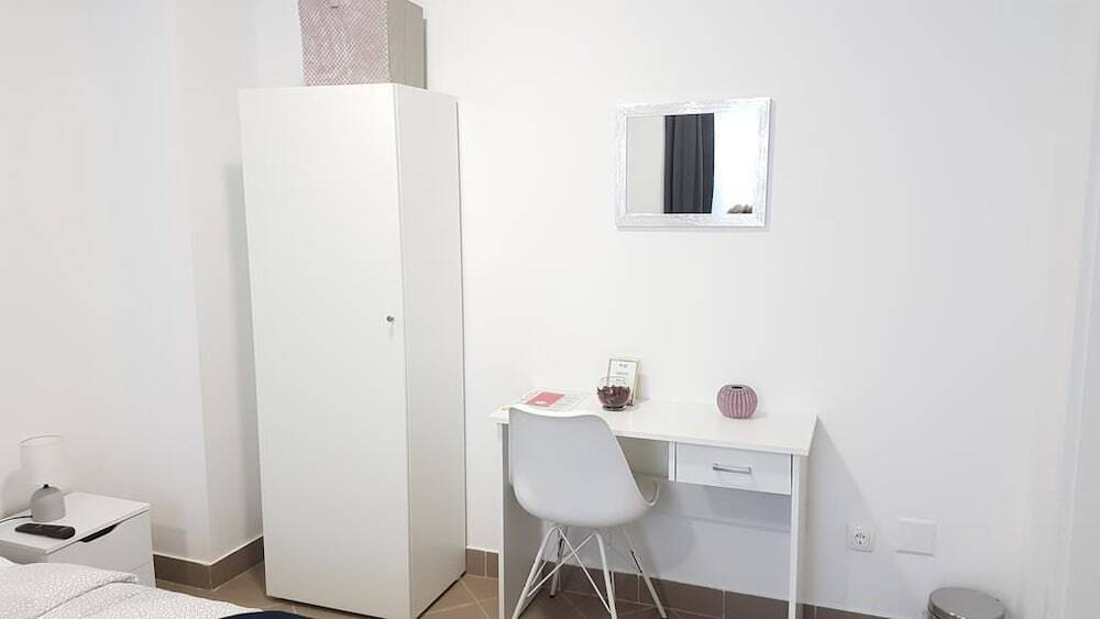 Rooms Aeroport
