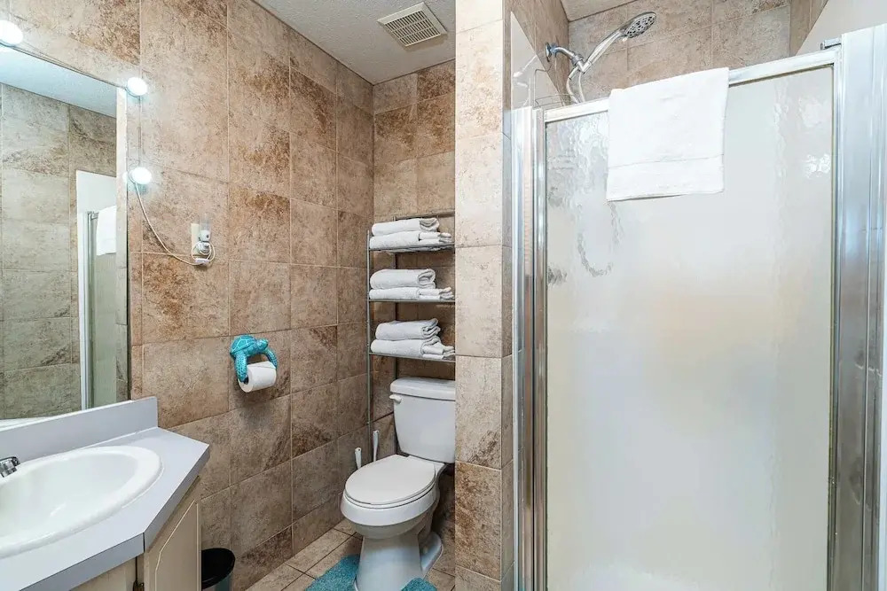 The Turtle Nest Resort Condo w/ Pool!