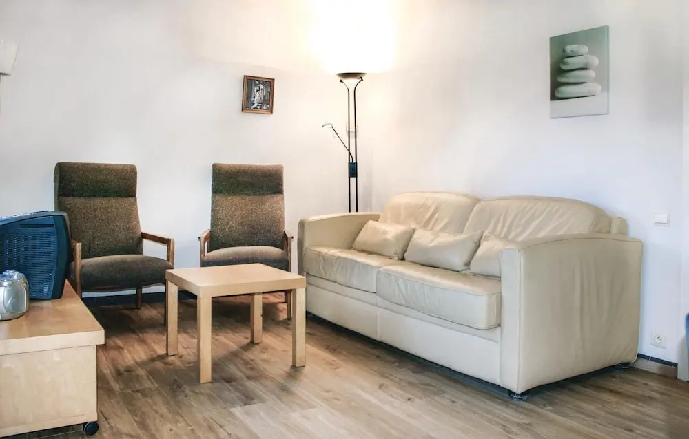 Nice Apartment in Diksmuide With 1 Bedrooms and Wifi