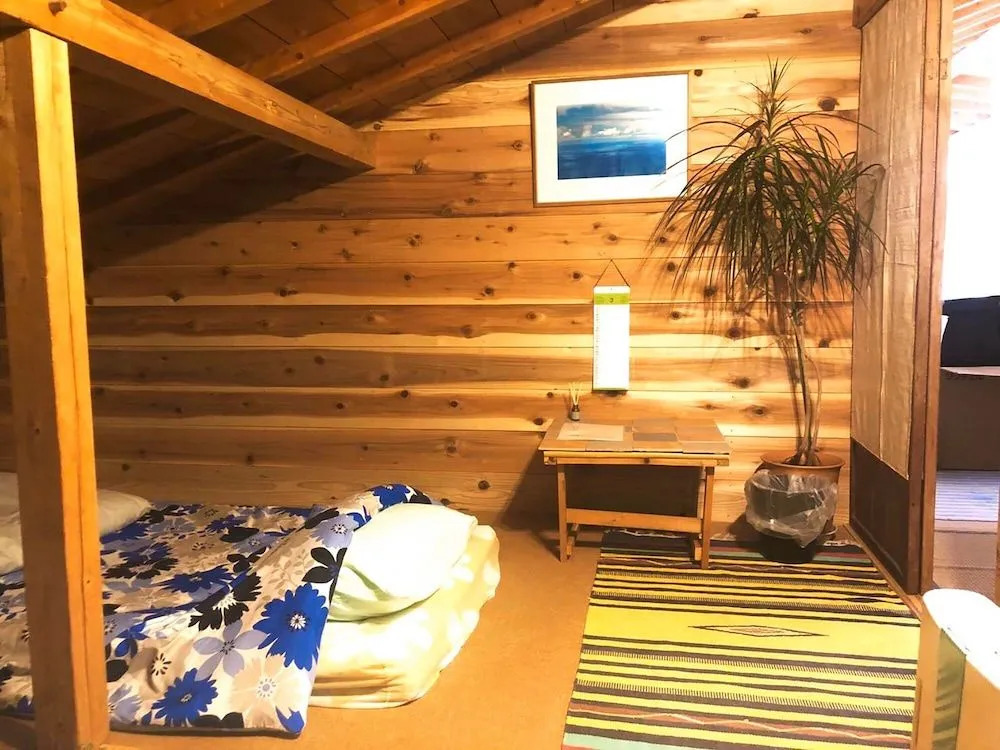 銀河荘-Galaxy Guesthouse 12歳以下不可
