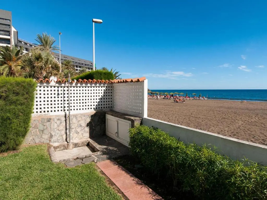 Beachfront Apartment Las Burras MRA 02 by VillaGranCanaria