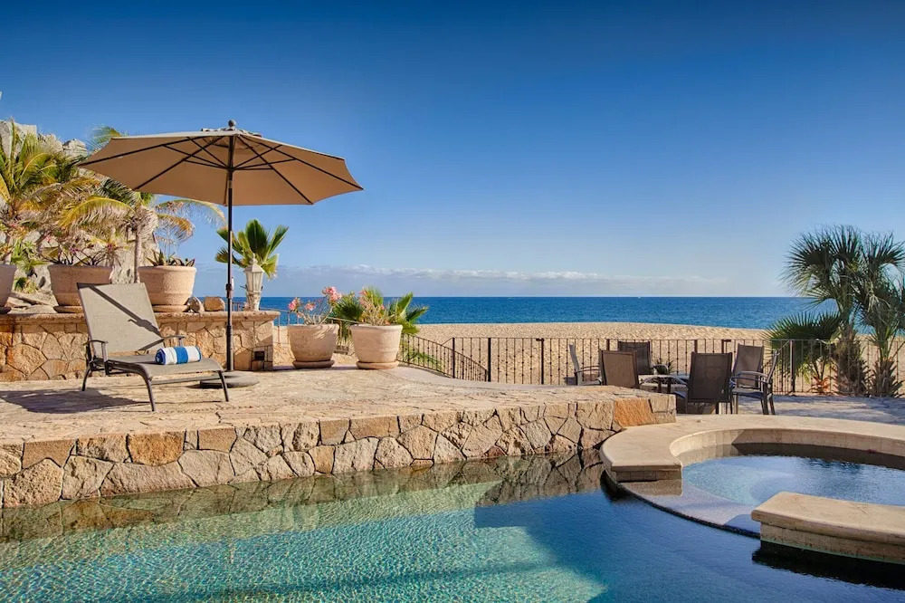 Villa Marcella by Cabo Villas