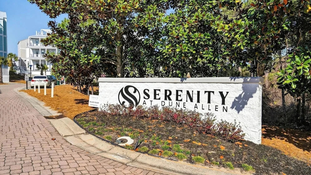 Southern Dreams on 30A by Avantstay Pool + Outdoor Lounge + Golf Cart Access Minutes to the Beach