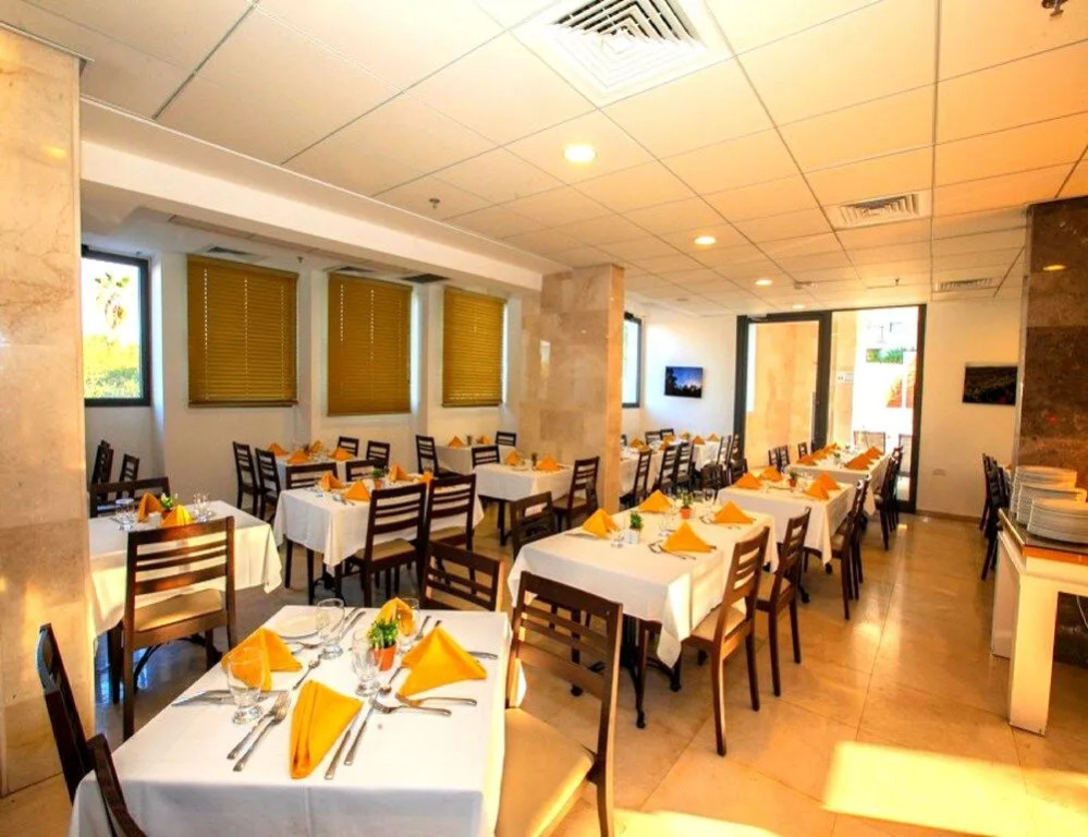 Aviv Hostel - Hostel