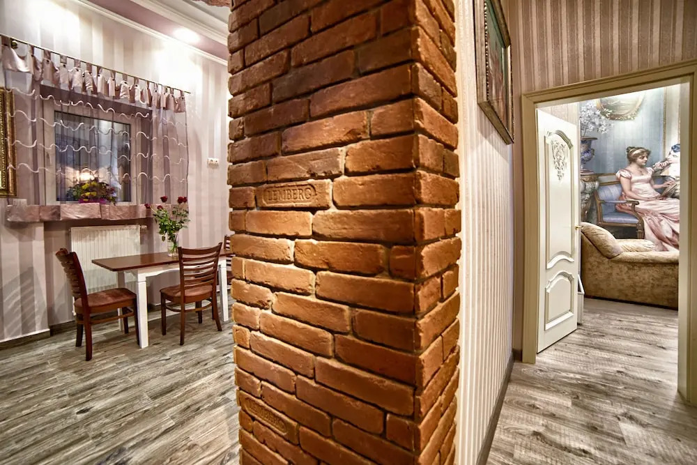 Apartments Galicia Lviv Saksaganskogo 11
