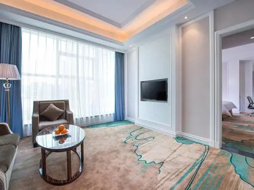 Vienna International Hotel Guangdong Puning Sqaure