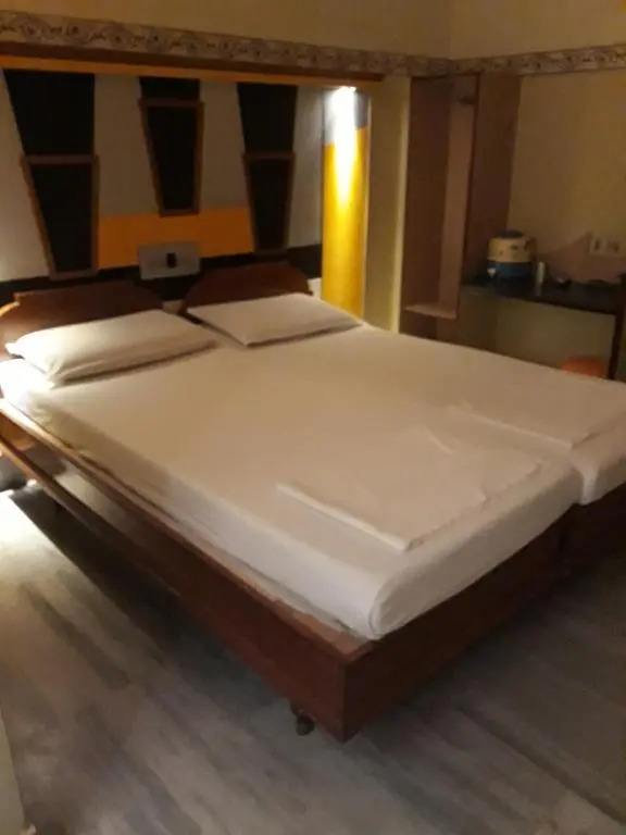 Krishna Lodge