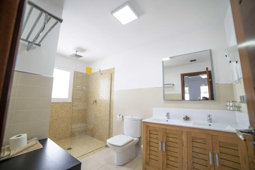 Ananda (L1) in Tias with 4 bedrooms and 4 bathrooms