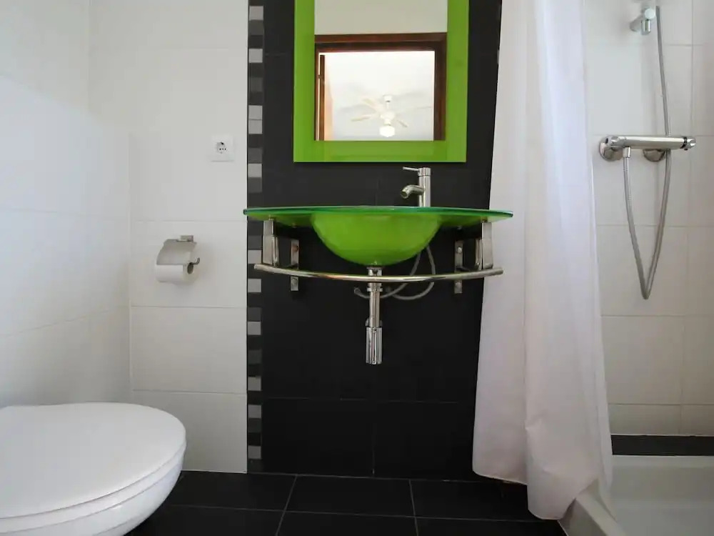 House With Outdoor Studio in Quiet Sector of Empuriabrava