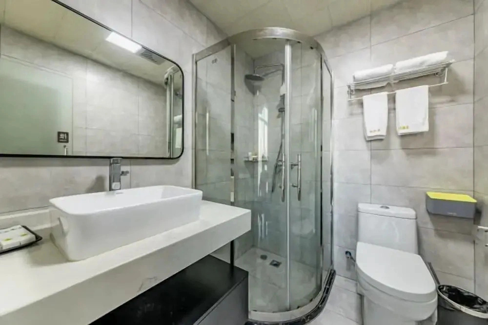 Zhuji Huayang Xinfulong Hotel