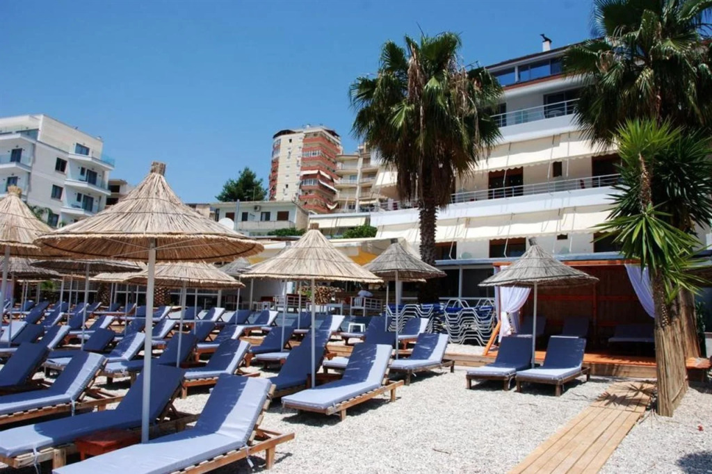 Vila Era Beach