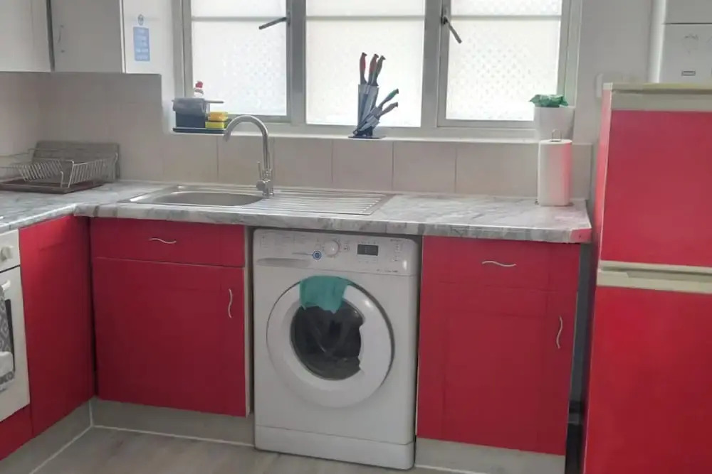 Apartment - Sleeps 5 - Parking - Station Close