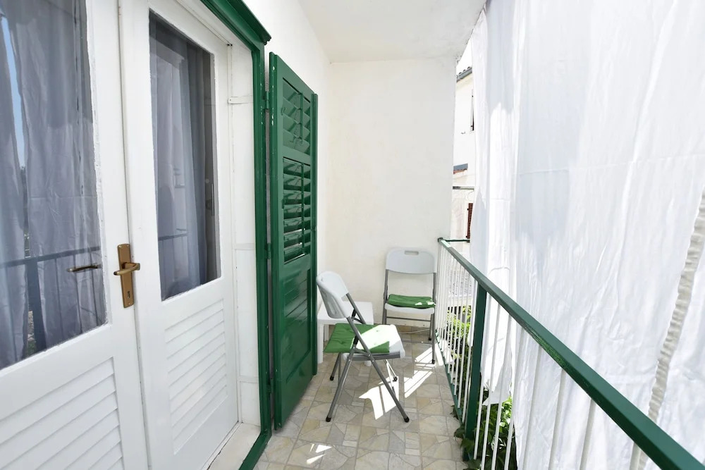 Apartments Crni Ante