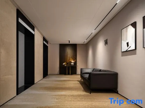 Chongqing KALILA Hotel (Guanyinqiao Pedestrian Street, Times Center, Metro Station Branch)