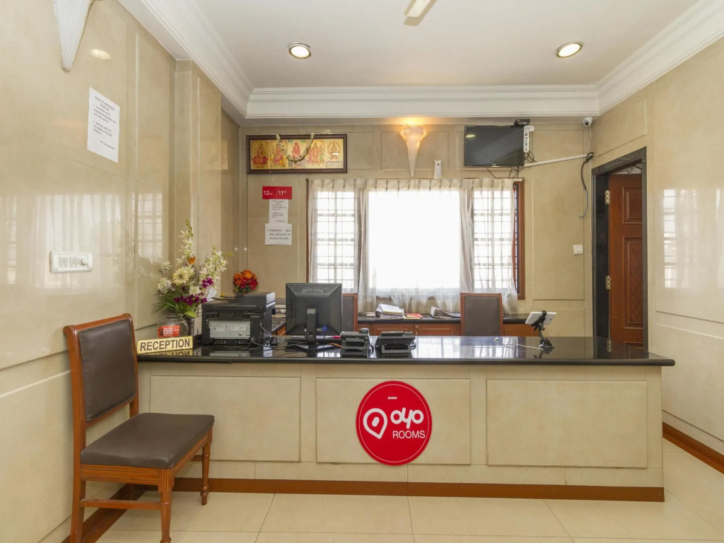 OYO 579 Hotel AAB