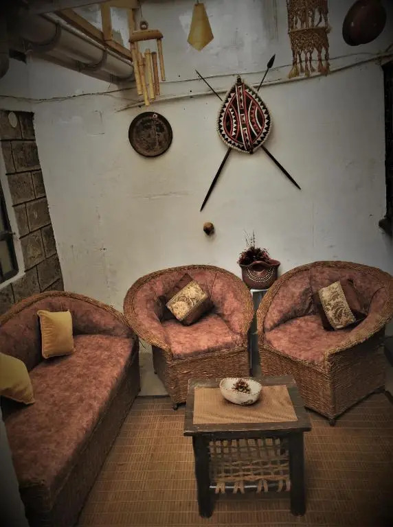 Scerene, Private Guest House