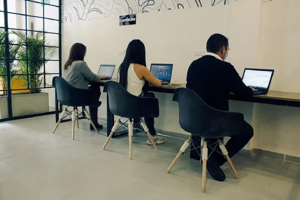 Estainn Hotel Coworking
