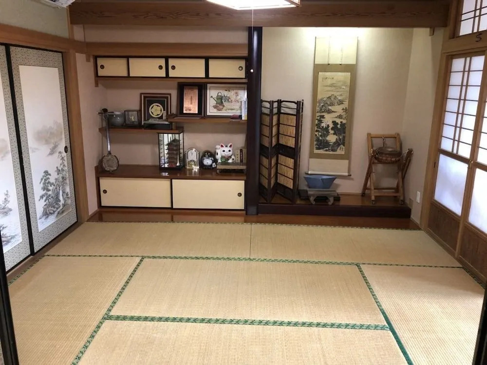 Guesthouse Amami Long Beach