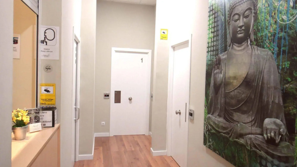 Hostal Live Natura Barcelona