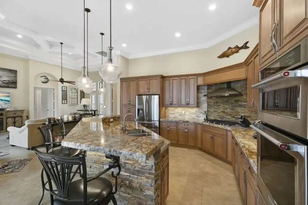 Covewood Ct 35, Marco Island Vacation Rental 3 Bedroom Home by Redawning