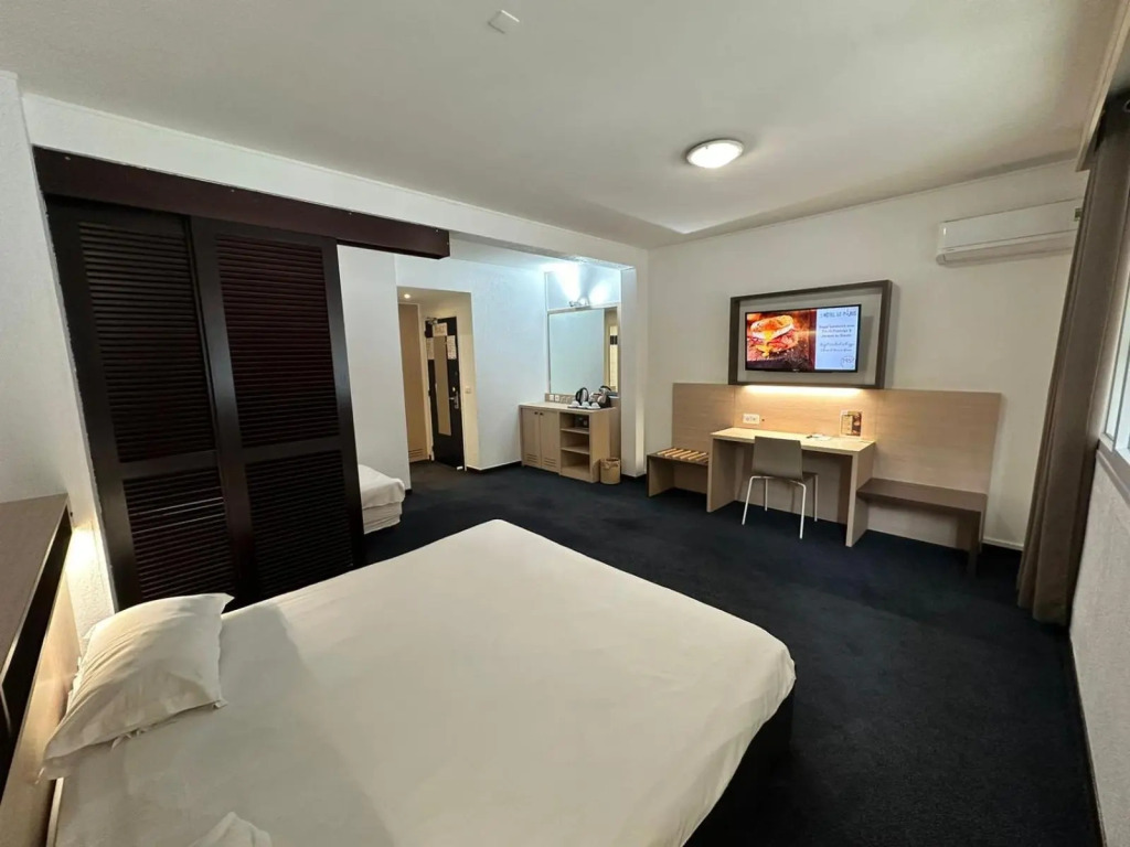 Hotel Le Paris