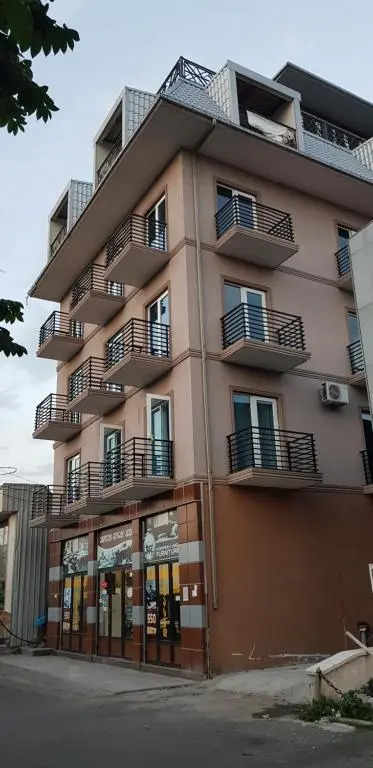 Batumi Meskhetis 2.2