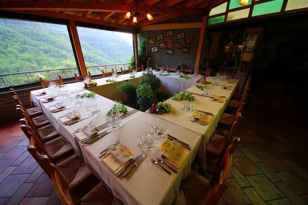 La Favorita Apricale B&B & Ristorante