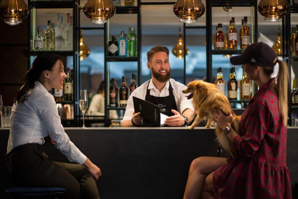 Ascot Premium Hotel