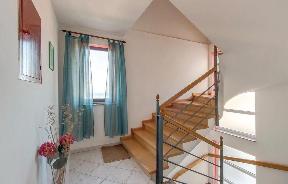 Awesome Home in Mali Losinj With Wifi and 1 Bedrooms