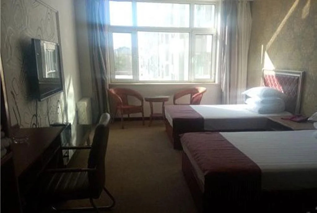 Manzhouli Jinlongmen Business Inn