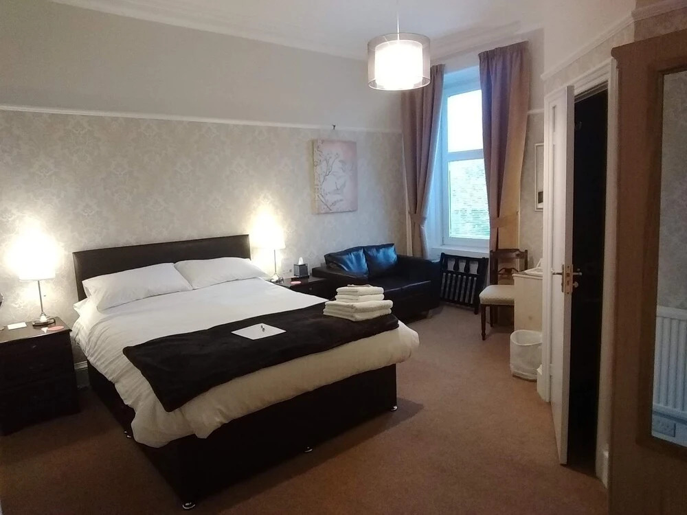 Lindean Guest House