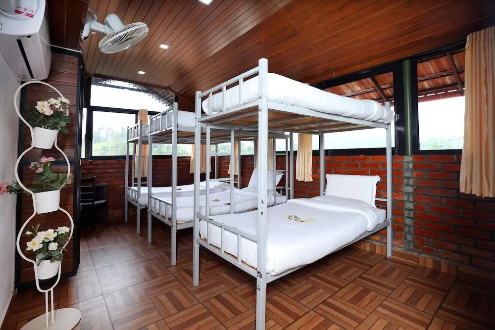 Girassol Serviced Villa