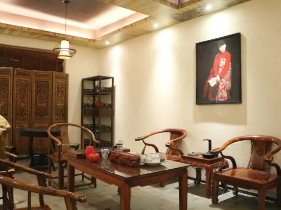 Nanning Huishe Inn (Guangxi Economic and Trade College Qingxiushan Branch)