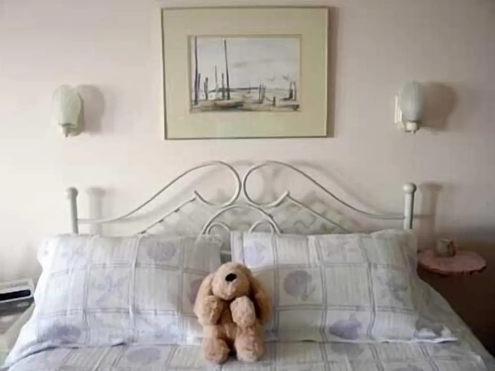 Moonlight Beach Suites