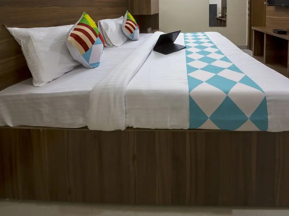 Oyo Home 39565 Decent Studio Cyber Hub