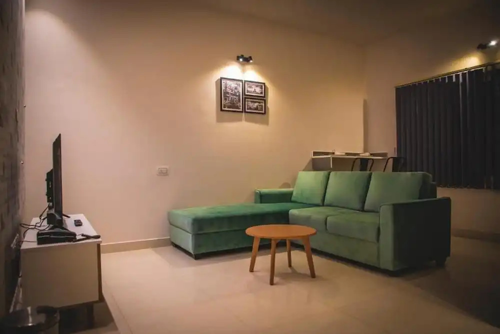 Eiffel Suites - Kammanahalli